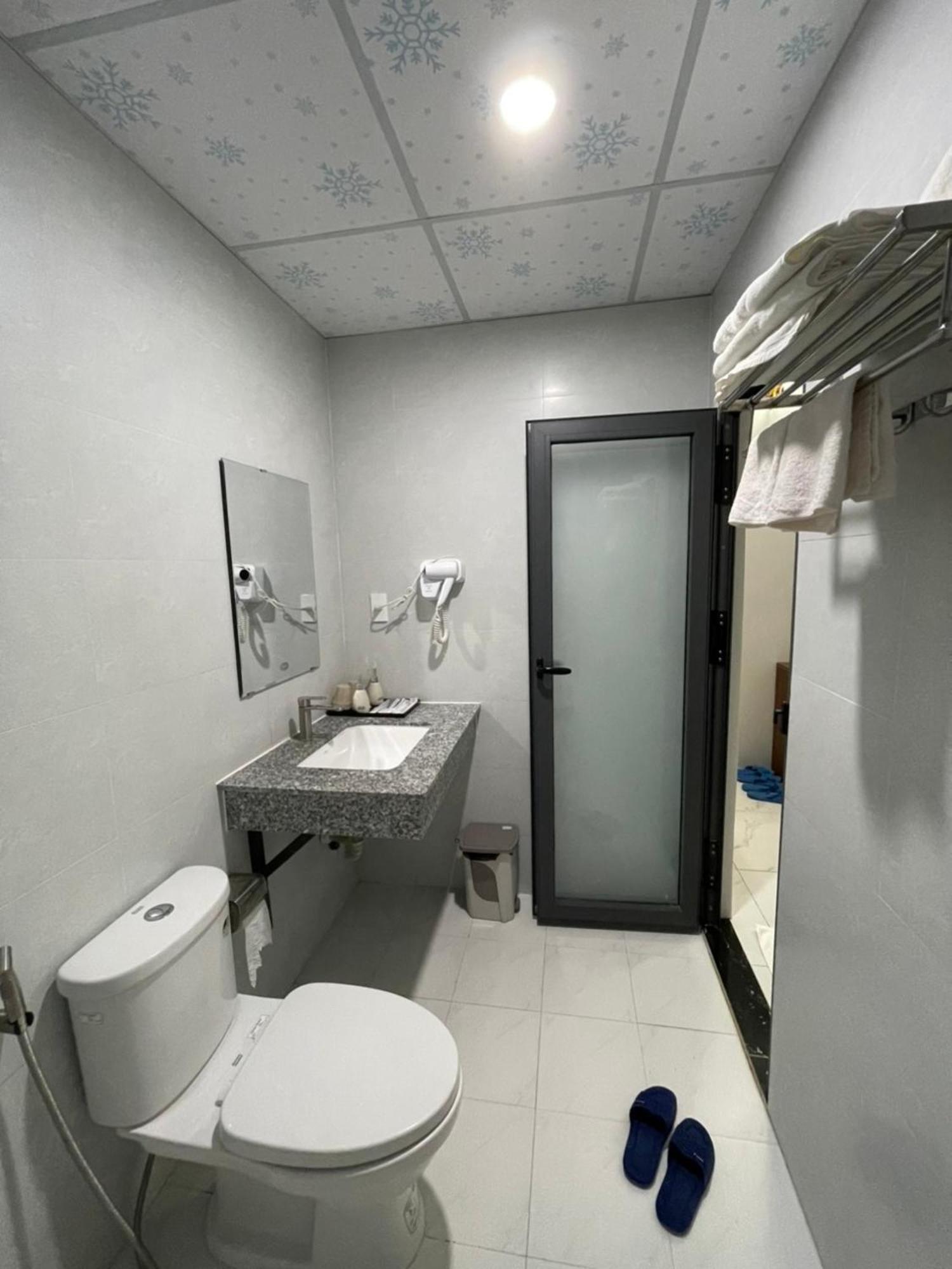 Duc Luu Quang Hotel Binh Thuan Tuy Phong Exterior photo